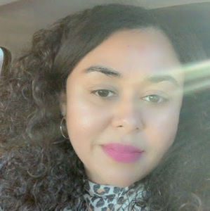 Meet your Posher, Diana